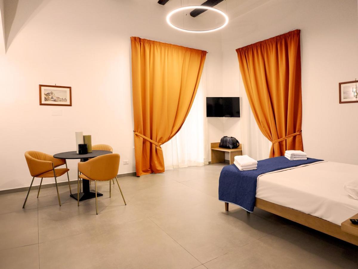 מלון נאפולי Relais Don Pedro De Toledo מראה חיצוני תמונה